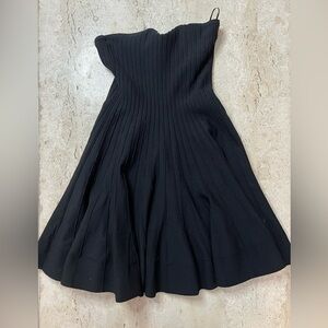 Express Stunning Black Pleated, Strapless Mini Dress Size Small